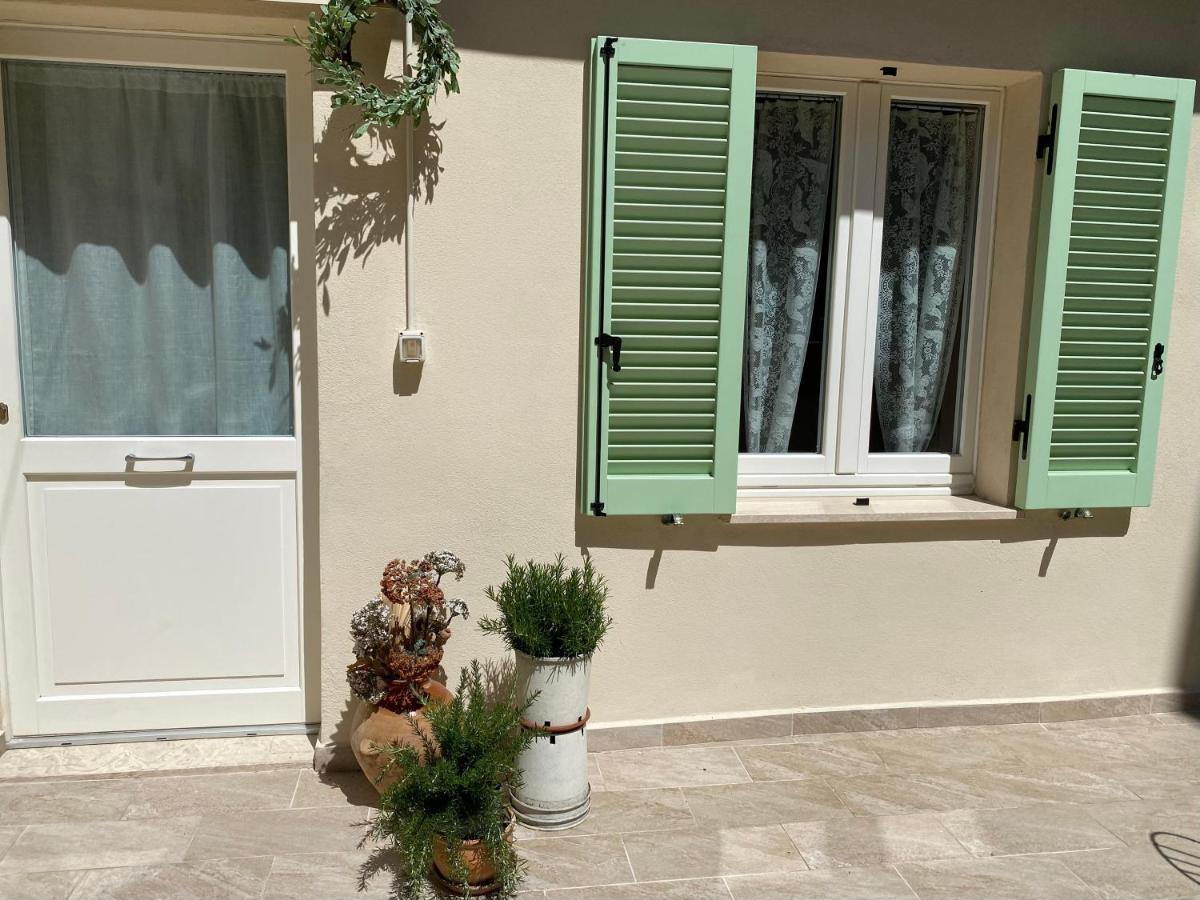 App. Con Terrazza Panoramica In Centro-Montefalco Bagian luar foto
