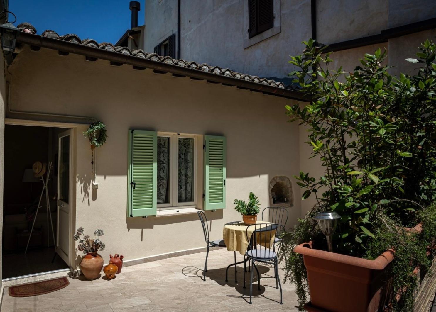 App. Con Terrazza Panoramica In Centro-Montefalco Bagian luar foto